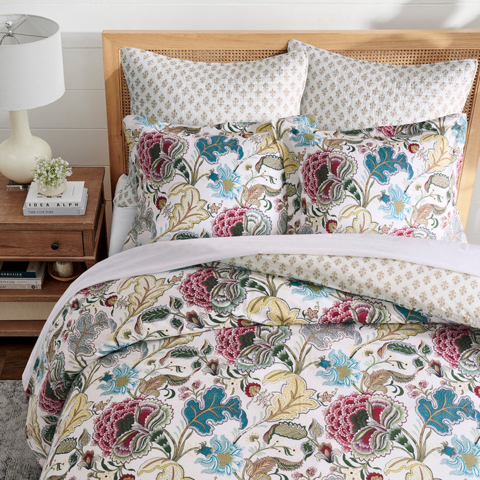 Angelica Comforter Set