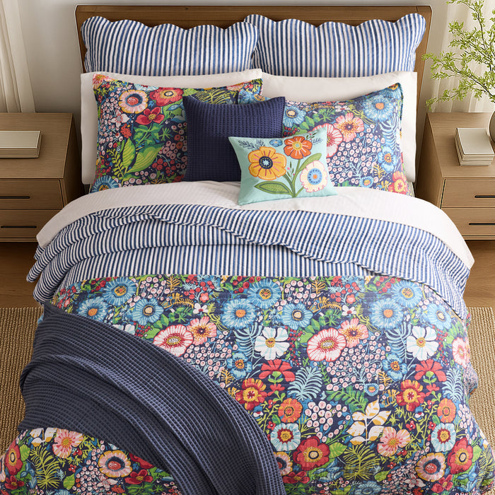 Martha Stripe Navy Quilt Set