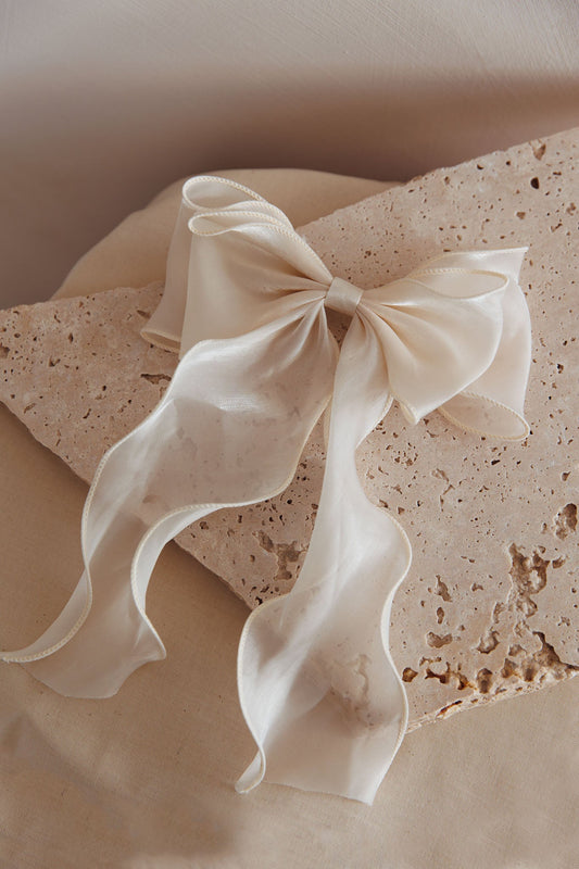 Misty Chiffon Bow Hairclip Champagne