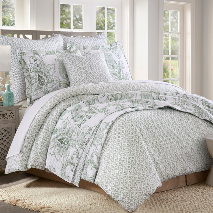 Bennett Sage Pillow 18x18