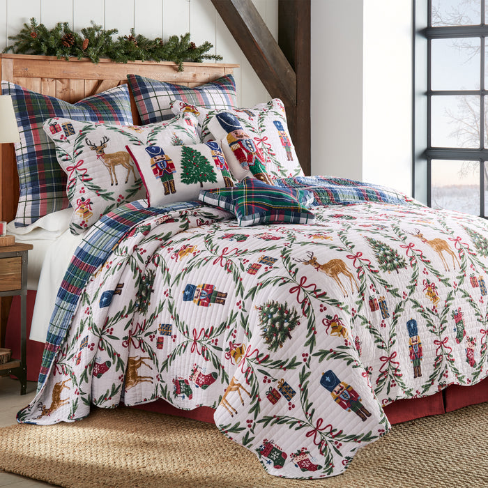 Levtex Home Festive Nutcrackers Quilt Set Quilts