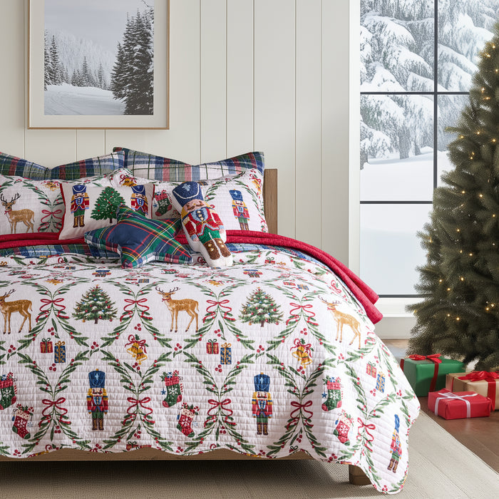 Levtex Home Festive Nutcrackers Quilt Set Quilts