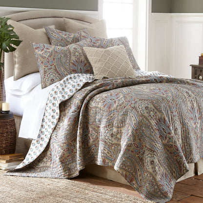 Levtex Home Kasey Quilt Set Quilts