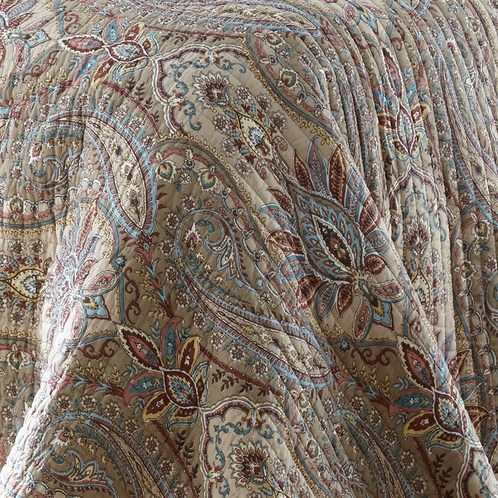 Levtex Home Kasey Quilt Set Quilts