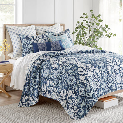 Levtex Home Laure Indigo Quilt Set Quilts