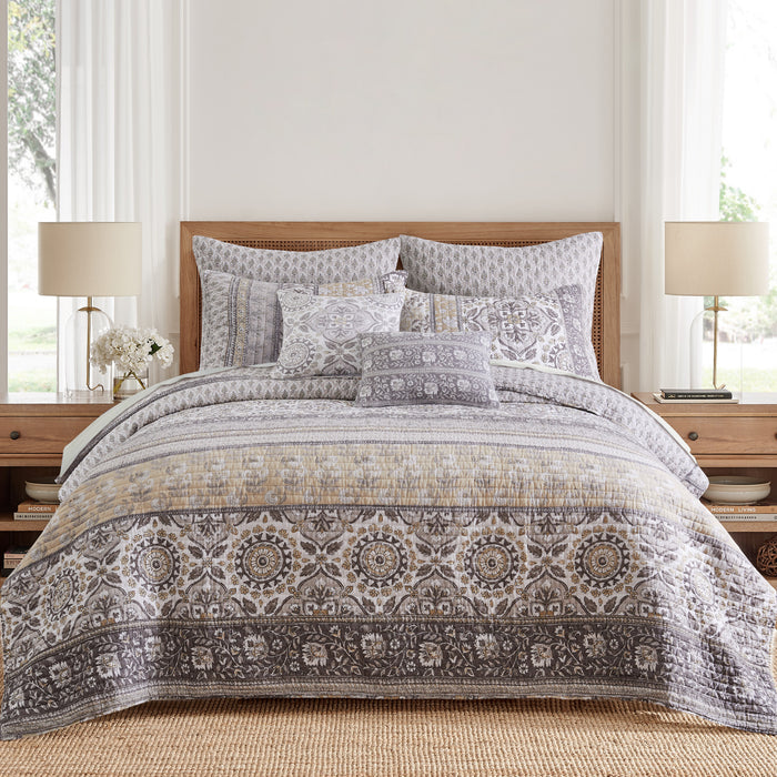 Levtex Home Lirelle Quilt Set Quilts