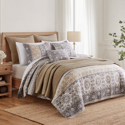 Levtex Home Lirelle Quilt Set Quilts